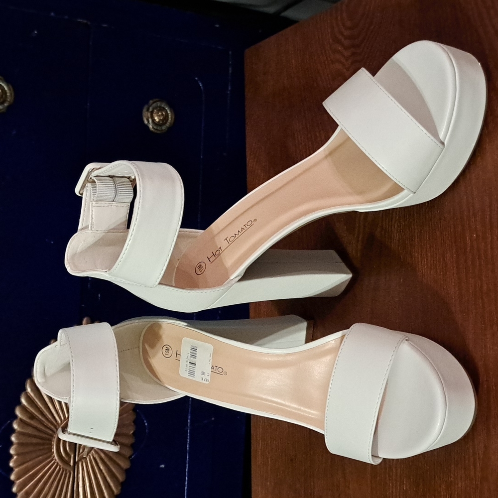 Hot Tomato shoes